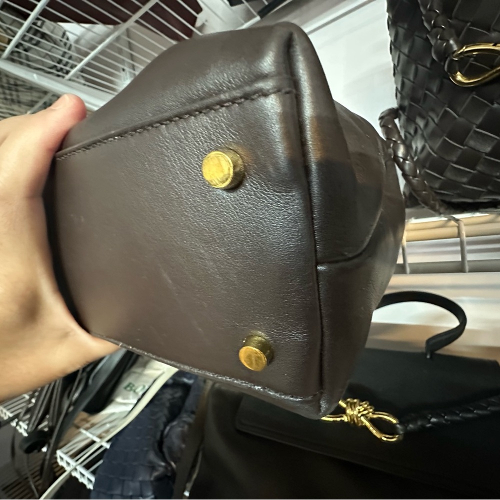 BOTTEGA VENETA 
Andiamo medium leather tote - Picture 6 of 9